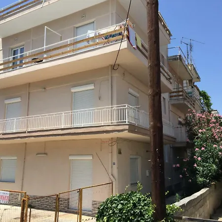 By The Sea, Appartamento